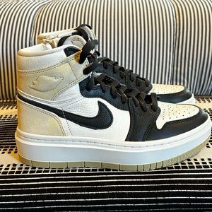Nike Women’s Air Jordan 1 Elevate High Sneakers Size W7.5/M6.
